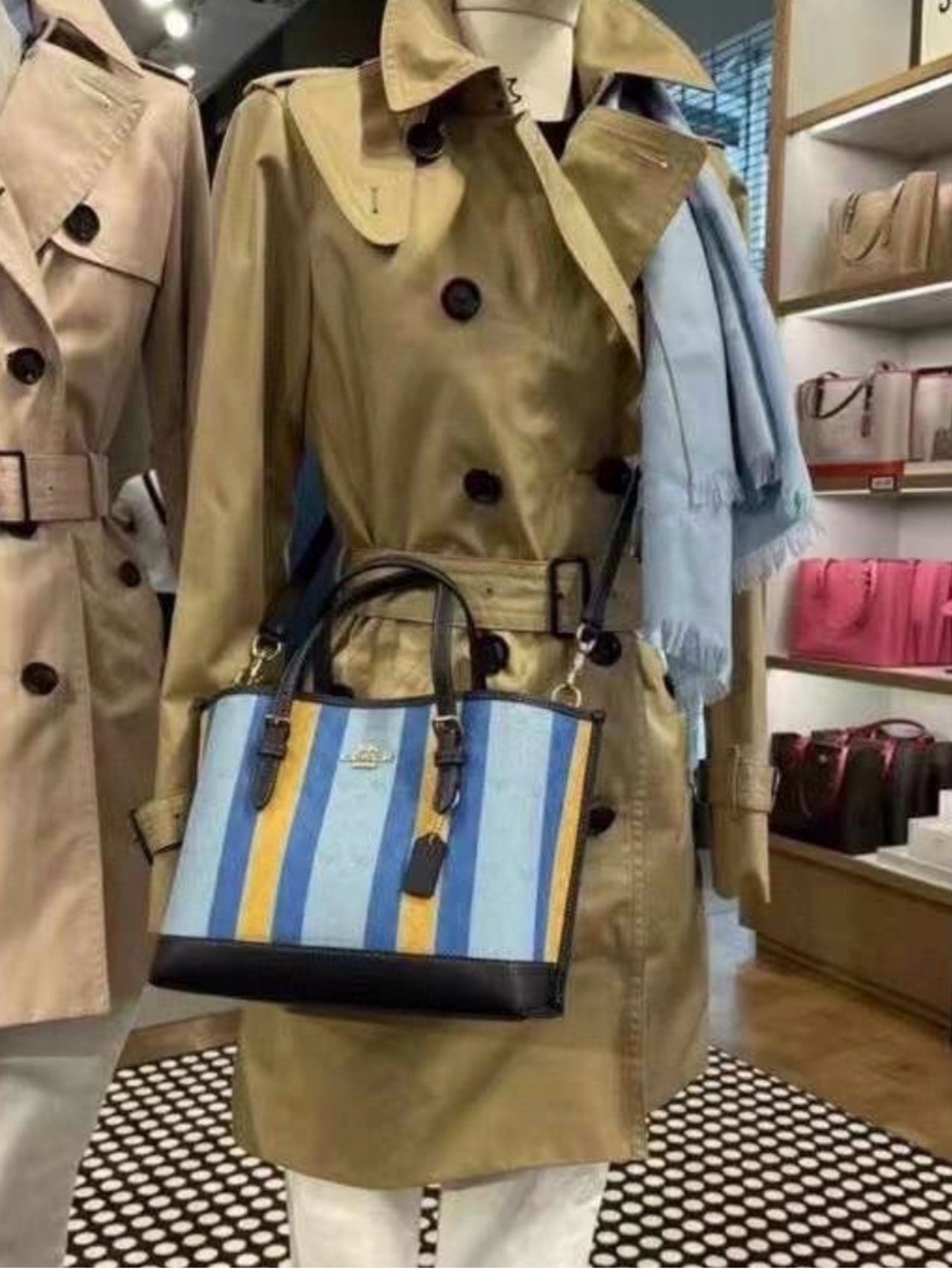 Coach Mollie Tote 25 in Signature Jacquard with Stripes Midnight Blue/Multi